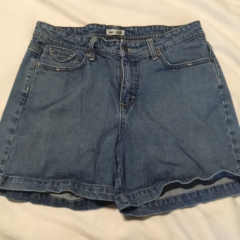 Lee denim shorts.